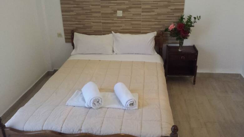 Hostal Nikolas Club