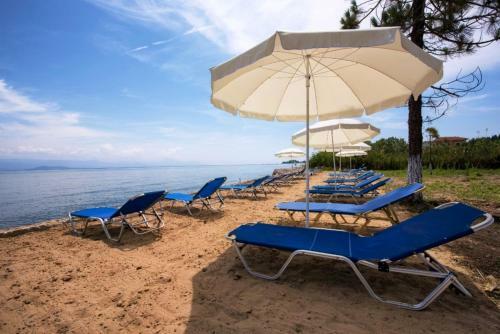 Sandy Beach Houses - Sea View