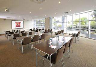 Hotel Ibis Melbourne Glen Waverley