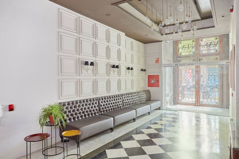 Hotel Vasanta Powered By Sonder