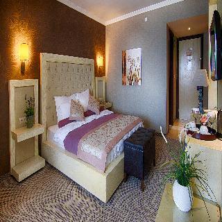 Hotel Romance Beach