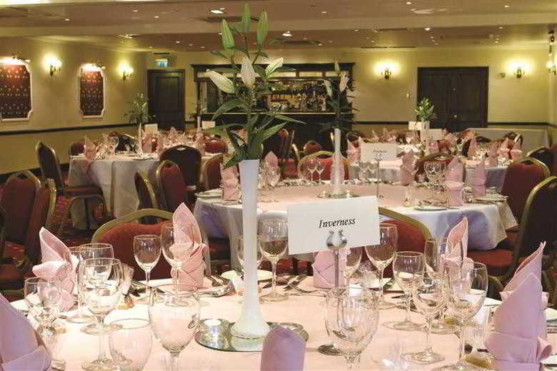Best Western Oaks Hotel