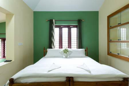 Bed & Breakfast The Pepper Suite, Wayanad