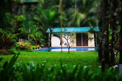 Hotel Rock Ville Resort