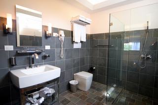 Gaia Hotel & Reserve