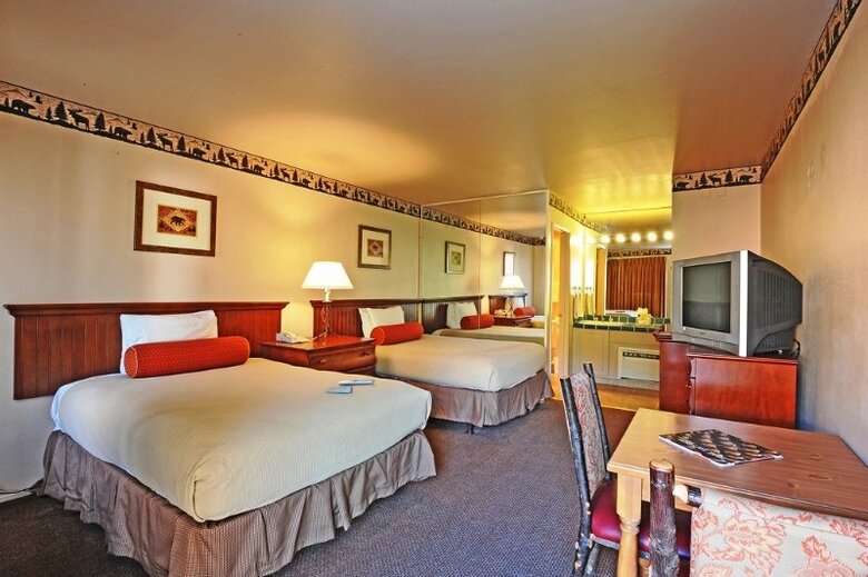 Hotel Forest Suites Resort