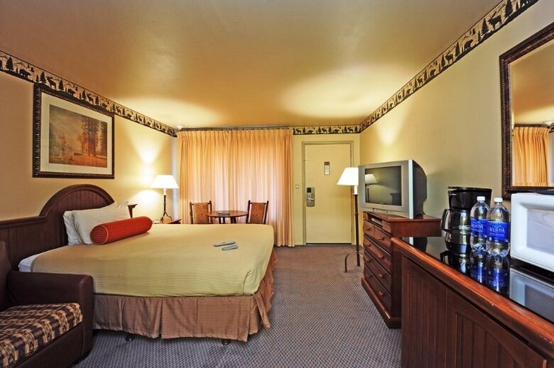 Hotel Forest Suites Resort