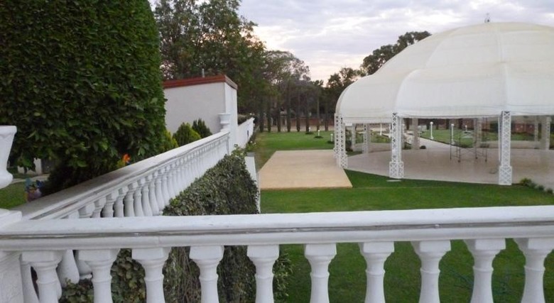 Villas Del Sol Hotel & Bungalows