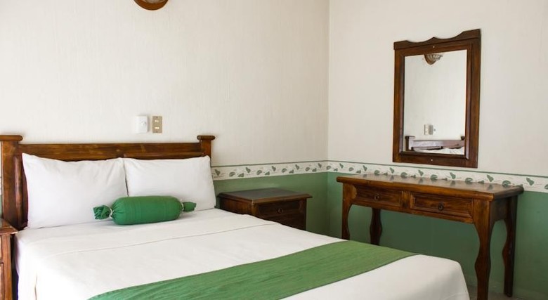 Villas Del Sol Hotel & Bungalows