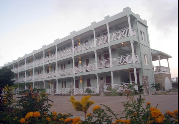 Hotel Kalinago Beach Resort