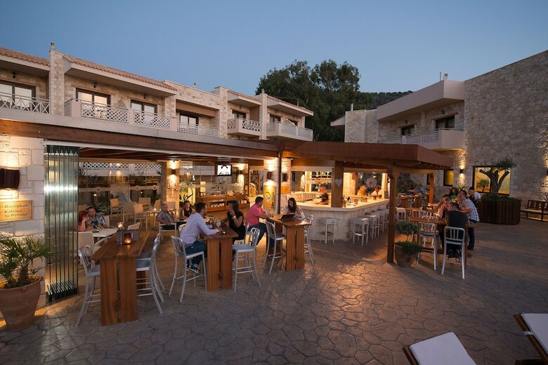 Hotel Cactus Royal