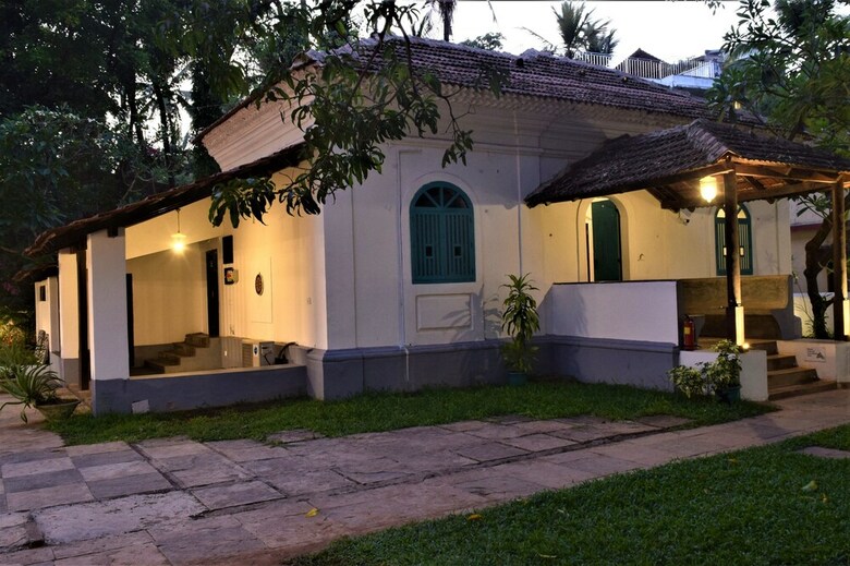 Albergue Beyond Nomad