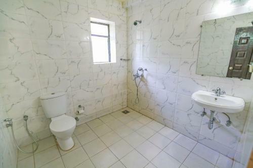 2-br Apartment With Pool And Swim-up Bar