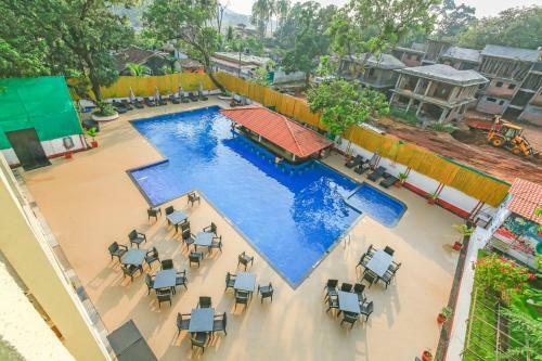 2-br Apartment With Pool And Swim-up Bar