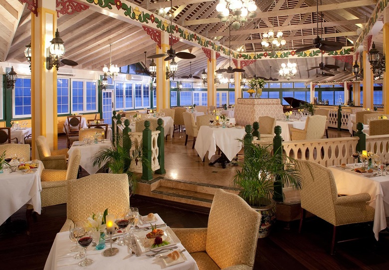 Hotel Sandals Halcyon Beach