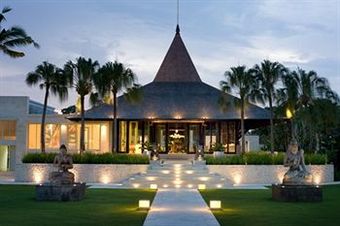 Villa The Royal Santrian