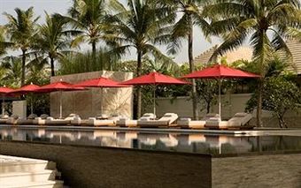 Villa The Royal Santrian