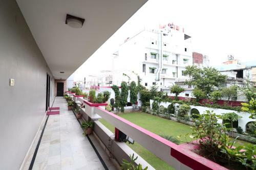 Oyo 5189 Hotel East Lite