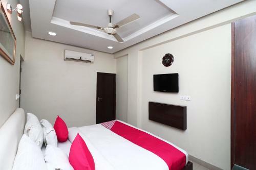 Oyo 5189 Hotel East Lite