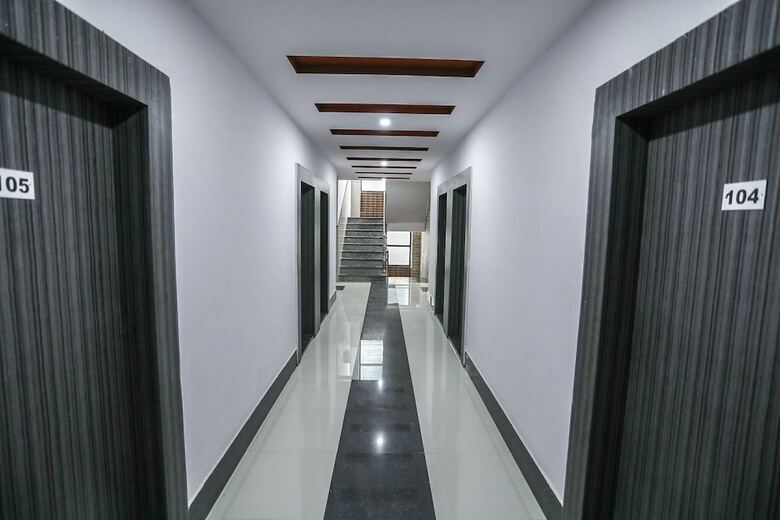 Hotel Oyo 15259 Smart City