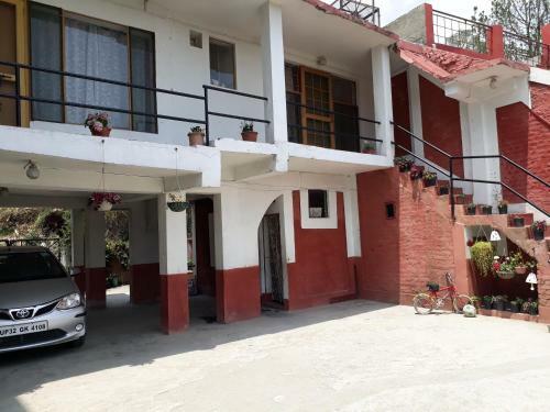 Bhowali Homestay