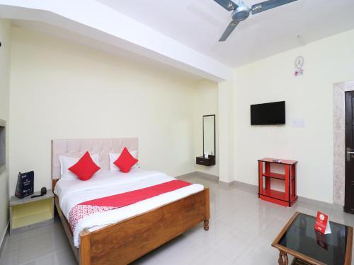 Oyo 18508 Hotel Shreya