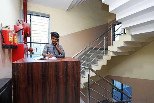 Hotel Oyo 22510 Ma Classic Inn
