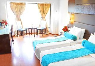 Hotel Ashraya International