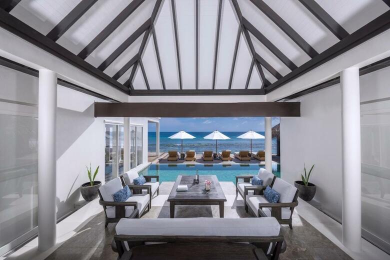 Hotel Naladhu Maldives