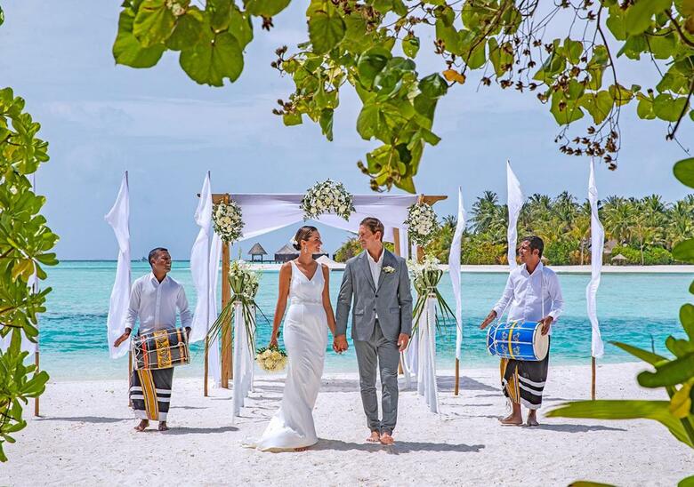 Hotel Naladhu Maldives