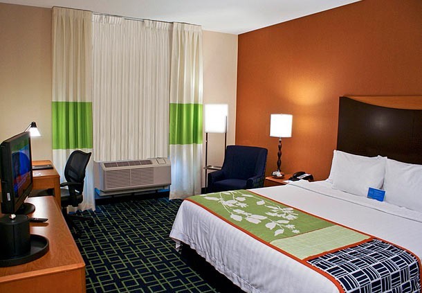 Hotel Fairfield Inn And Suites Fort Lauderdale Airport & Cruise Port