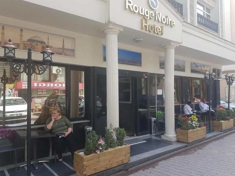 Rouge Noire Hotel