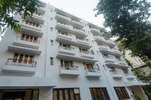 West End Hotel