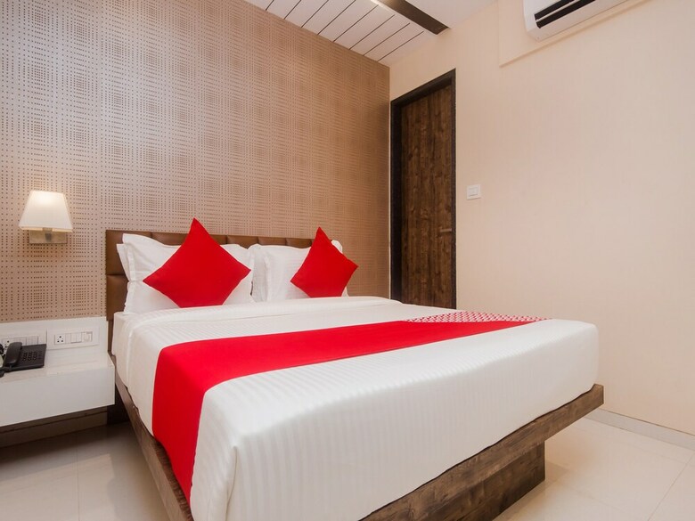 Oyo 19995 Hotel Grand Heritage