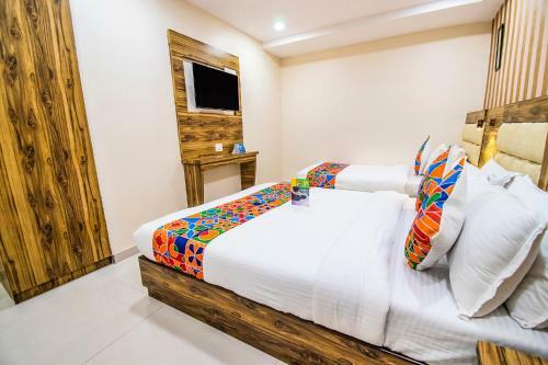 Hotel Fabexpress Orange Suites Santacruz East