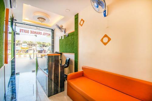 Hotel Fabexpress Orange Suites Santacruz East