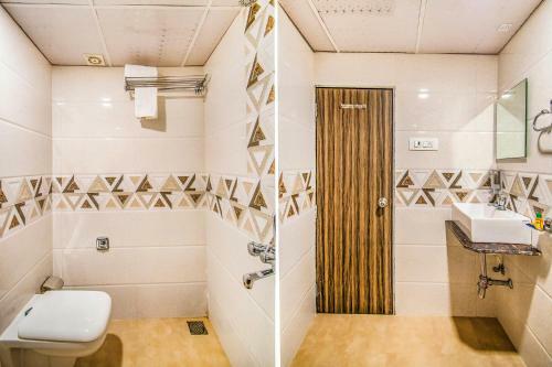 Hotel Fabexpress Orange Suites Santacruz East