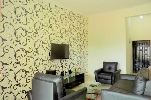 2 Bhk Apartment In Candolim(befd), By Guesthouser