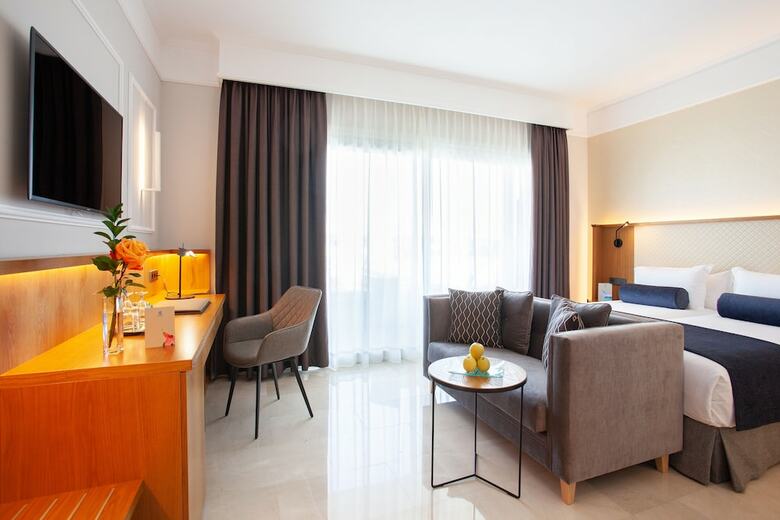 Hotel Grupotel Playa De Palma Suites & Spa