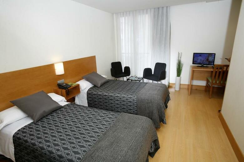 Hotel Bilbao Jardines