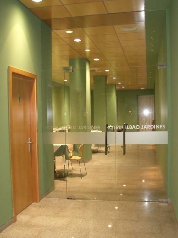 Hotel Bilbao Jardines