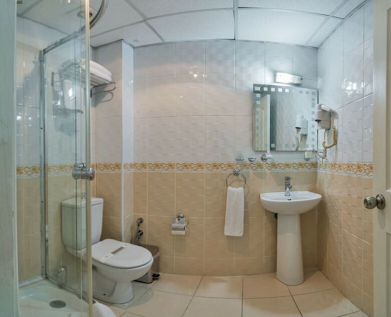 May Hotel