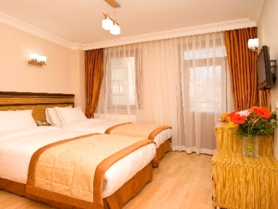 May Hotel