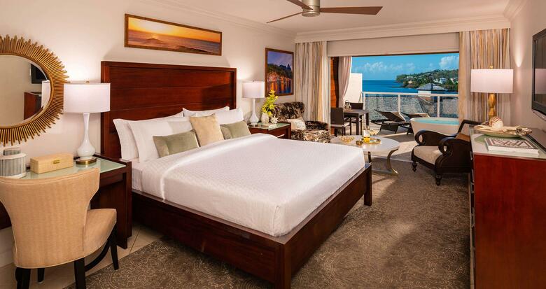 Hotel Sandals Regency La Toc