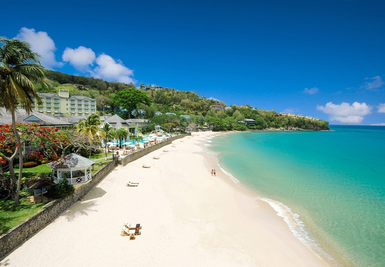 Hotel Sandals Regency La Toc