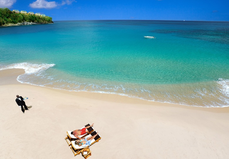 Hotel Sandals Regency La Toc