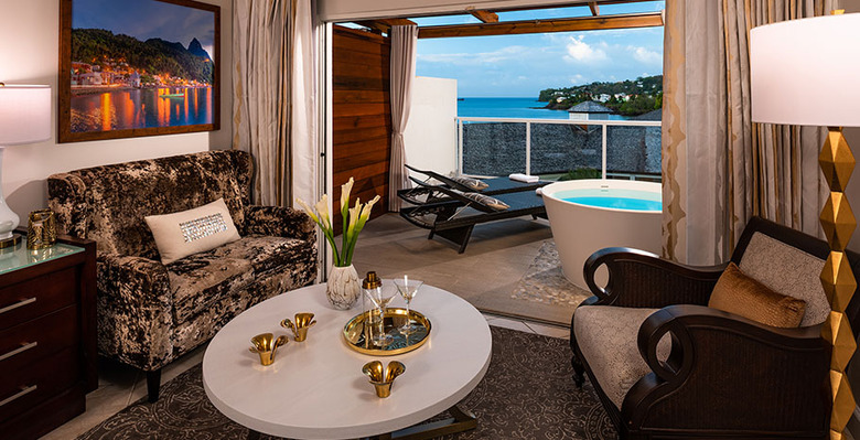 Hotel Sandals Regency La Toc