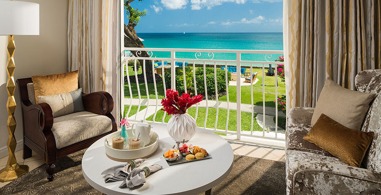 Hotel Sandals Regency La Toc