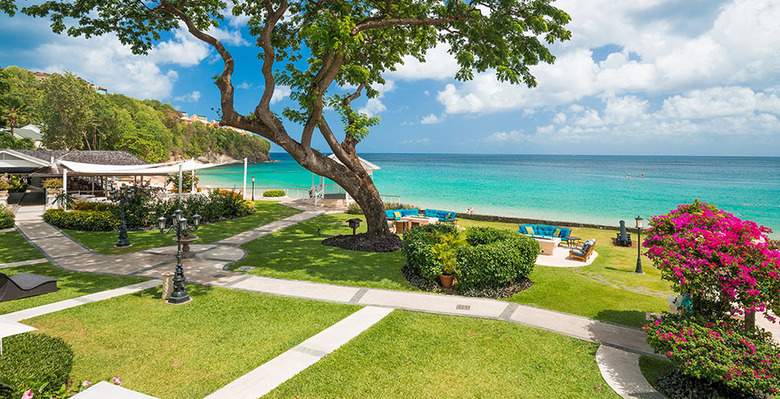 Hotel Sandals Regency La Toc
