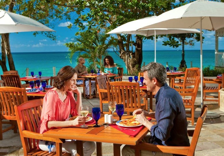 Hotel Sandals Regency La Toc